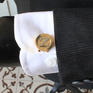 Gemelos con inicial personalizada, gemelos con letras hechos a mano, joyería de diseño para hombre, regalos para él, accesorio de boda para padrinos de boda.