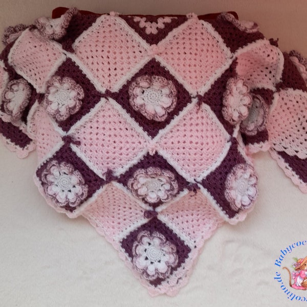 Babydecke, Kuscheldecke, Patchwork, Häkeldecke, Kinderwagendecke, Krabbeldecke, Spieldecke, Puppendecke