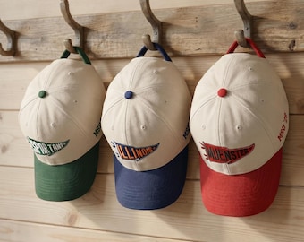 Gorra universitaria personalizada bordada, regalo personalizado de graduación universitaria, gorra de béisbol con nombre personalizado, ropa retro para el día del partido universitario, Spartan.