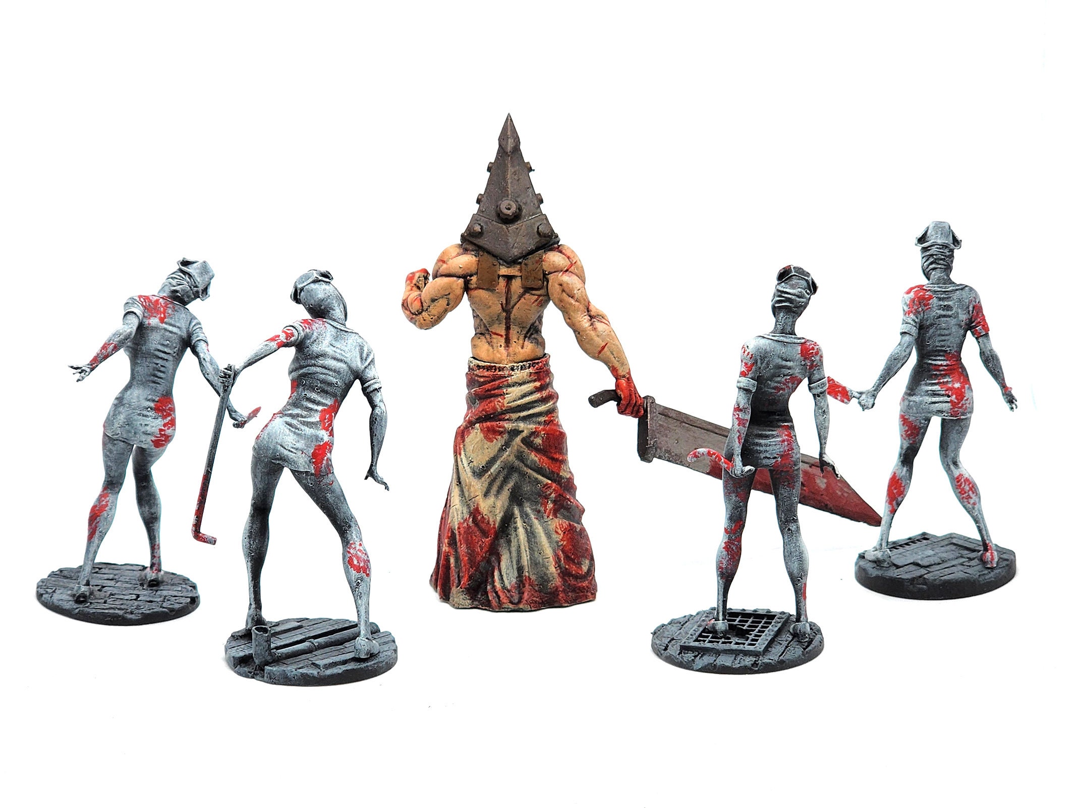Silent Hill - Pyramid Head e Infermiere - Per Lemax Spooky Town