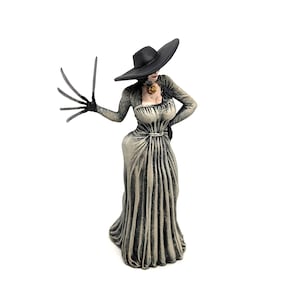 Lady Dimitrescu - Resident Evil Village - For Lemax Spooky Town, Dept. 56, Tabletop, RPG