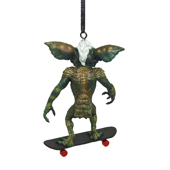 Supreme Gremlins Skateboard Gizmo. Greta Supreme Gremlins