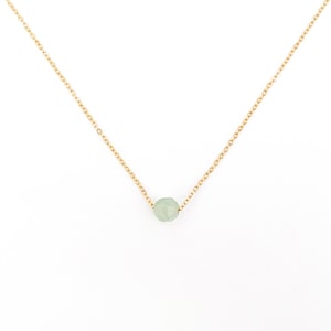 Green Aventurine necklace, natural stone, minimalist lithotherapy on gold or silver stainless steel chain, lucky necklace for women
