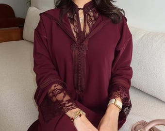 Conjunto marroquí de jellaba color burdeos: jellaba bordada de 2 piezas, caftán con capucha, abaya elegante, regalo para ella, vestido árabe de verano.