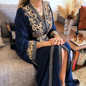 Luxurious moroccan navy blue takchita, Classy kaftan, Wedding guest arabic dress, Elegant engagement caftan, Nikah dress, Christmas gift.