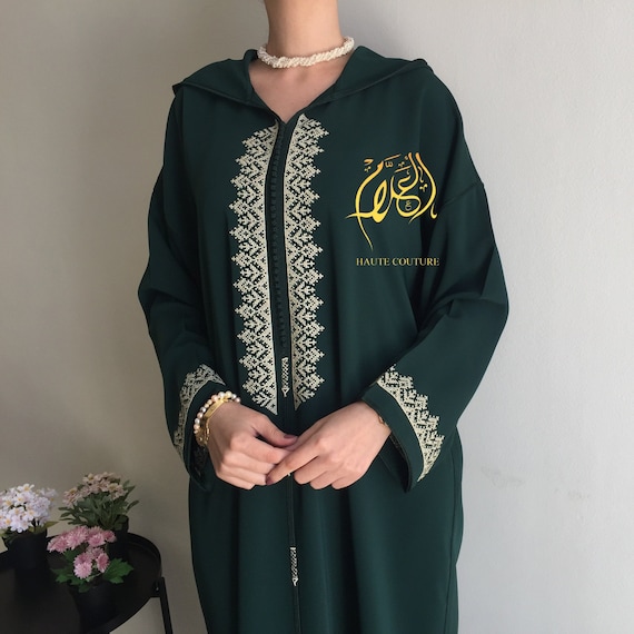 Ramadan green jellaba, cross stitch embroidery djellaba, moroccan dress fr eid al fitr, Arabic dress, Gift for her, Hooded caftan, gandoura.