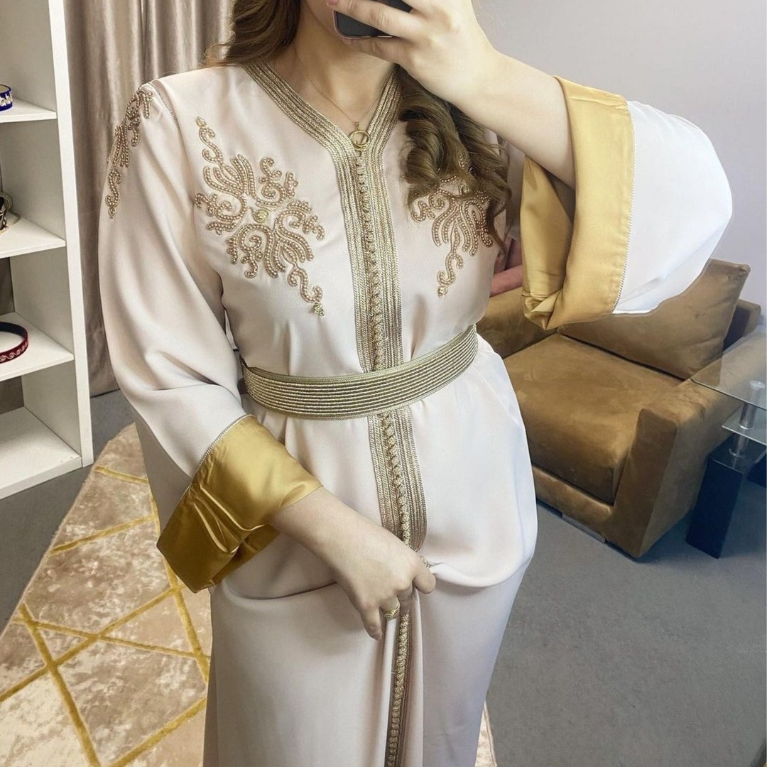 Elegant Moroccan Caftan, Embroidered Kaftan, Engagement Moroccan Dress ...