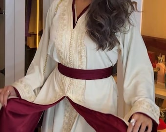 Moroccan off-white takchita, Embroidered wedding guest Kaftan, Engagement moroccan dress, Henna caftan, Khotoba dress, Bridal kuftan.