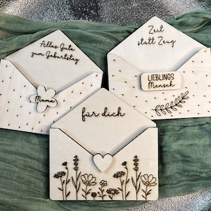 Personalisierte Geschenke Holz Gutschein Halter Holz Umschlag mit Gravur Hochzeitsgeschenk Geburtstagsgeschenk Gutscheinkarte