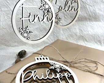 Weihnachtskugel aus Holz personalisiert, Baumschmuck mit Namen, Weihnachtsbaum Deko, Geschenk zu Weihnachten, Advent Deko