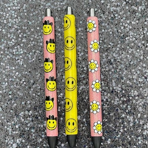 Smiley Face Pen - Paper Mate InkJoy Gel Pen • REFILLABLE INK