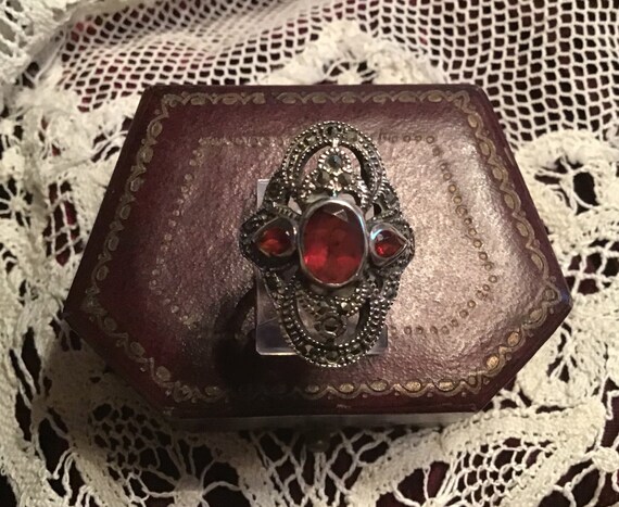 Gorgeous Triple Garnet Sterling & Marcasite State… - image 2