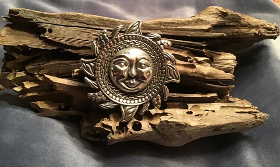 Very Cool Large Sterling Sun Brooch/Pendant - image 8