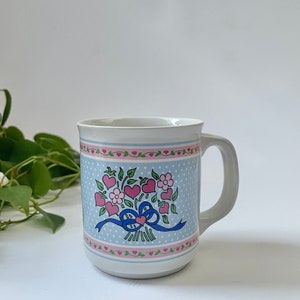 Vintage Floral Heart Bouquet Mug