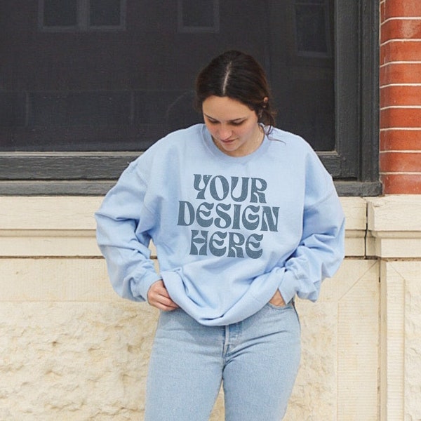 Light Blue Gildan 18000 Mockup Blue Sweatshirt Model Mockup, Oversized Sweatshirt, Streetwear Mock Up, Vintage Aesthetic Mock, Alt Lifestyle