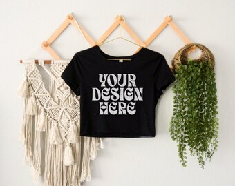 Black Bella Canvas 6681 Mockup, 6681 Bella Canvas Black Hanging Mock Up, Retro Black 6681 Crop Top Mock, Boho, Estetica, Stile di vita, Vintage