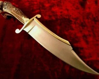 Cuchillo Bowie hecho a mano: acero inoxidable, clip de latón y mango de corona de ciervo