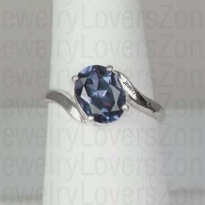 Women Alexandrite Ring-Engagement Ring-Oval Cut Alexandrite-Color Changing Gemstone Ring-Sterling Silver Ring-June Birthstone Ring