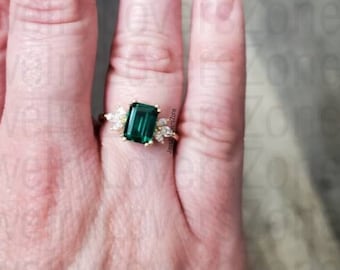 Beautiful Emerald Ring 2 Carats 7*9 mm Emerald Cut Engagement Ring May Birthstone Promise Women Bridal Green Gemstone
