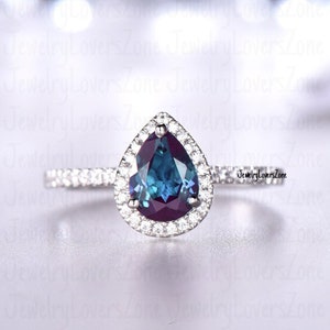 Vintage Alexandrite Ring, 925 Sterling Silver, Engagement Ring, Promise Ring, June Birthstone ring, Anniversary Gift for Her, Wedding Gift