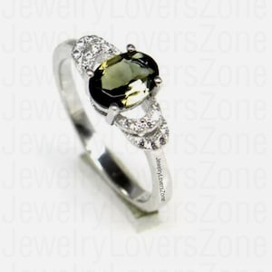 Green Tourmaline Ring-Sterling Silver Ring-14k Gold Ring-October Birthstone Ring-Minimalist Ring-Green  Stone Ring-Stacking Ring-Dainty Ring