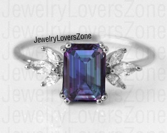 Beautiful Alexandrite Ring, Color Changing Stone Ring, June Birthstone Ring, Promise Ring, Silver Alexandrite Ring, Anniversary Ring.