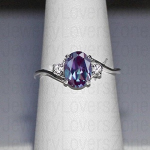 Unique Alexandrite Ring - Teal Purple Gemstone - Sterling Silver- Engagement Ring - June Birthstone - Anniversary - Gift for Her