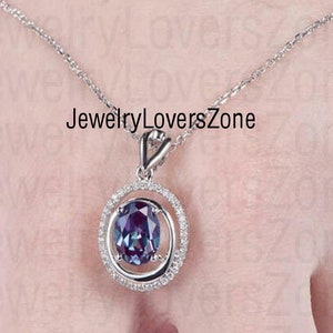 Alexandrite Pendant For Women- Color Changing Gemstone Pendant- Alexandrite Necklace in 925 Sterling Silver- Lab Alexandrite Jewelry