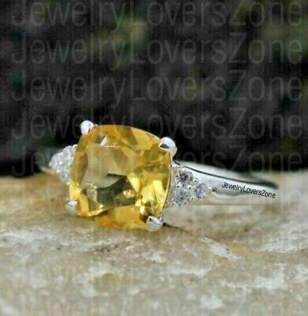 Buy SIDHARTH GEMS 5.25 Ratti / 4.25 Carat Natural Yellow Topaz Gemstone Ring  (Sunela Stone Ring) Lab Certified Adjustable Gold Plated Ring in Panchdhatu  for Men and Women, Sunhela Stone Ring at Amazon.in
