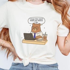 面白いオフィスウェア、同僚への贈り物、皮肉な言葉、在宅勤務用ウェア、オフィスTシャツ、快適な色のTシャツ