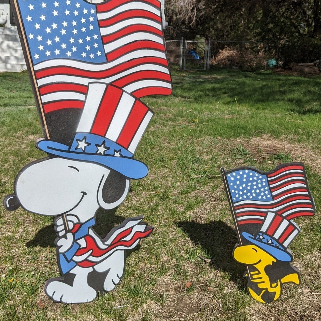Patriotic Snoopy and Woodstock Yard Art Decoration Etsy