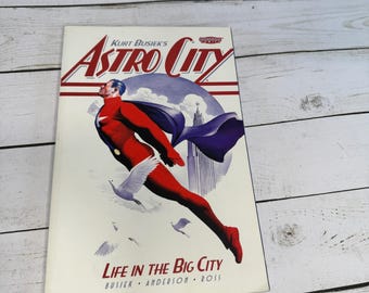 Astro City Life in the Big City Kurt Busiek Brent Anderson Alex