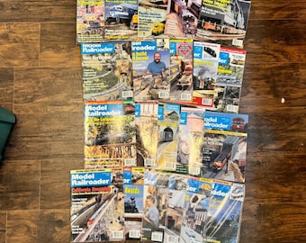 Lote de 21 números de la revista Model Railroader (décadas de 1980 a 2000). Aficionado al modelismo ferroviario.