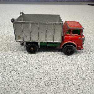 Vintage Lesney Matchbox No. 26 GMC Tipper Truck Red Silver Diecast Toy