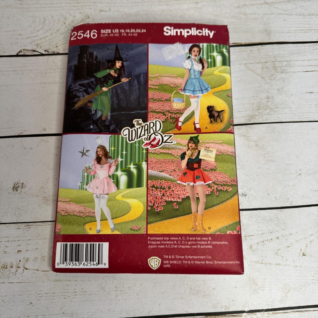 Vintage Wizard of Oz Halloween Costume Sewing Pattern | Dorothy ...