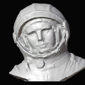 Yuri Gagarin Bust, Yuri Gagarin Sculpture,  Soviet/Russian Cosmonaut Yuri Gagarin, Astronout Statue, 3D Printed Statue, Size & Colour Option
