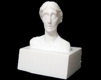 Virginia Woolf Bust, Female Writer, Feminism, English Author, 3D Printed Statue, Size & Colour Options