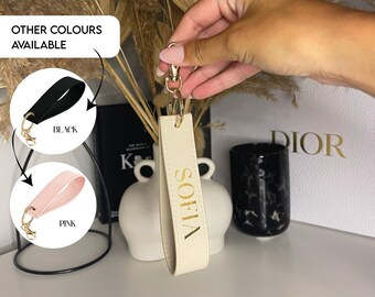 Personalised Faux Leather Wristlet Keyring – Customised with Name in Faux Saffiano Fine Grain Leather. Gift for Her, New Home, New Car