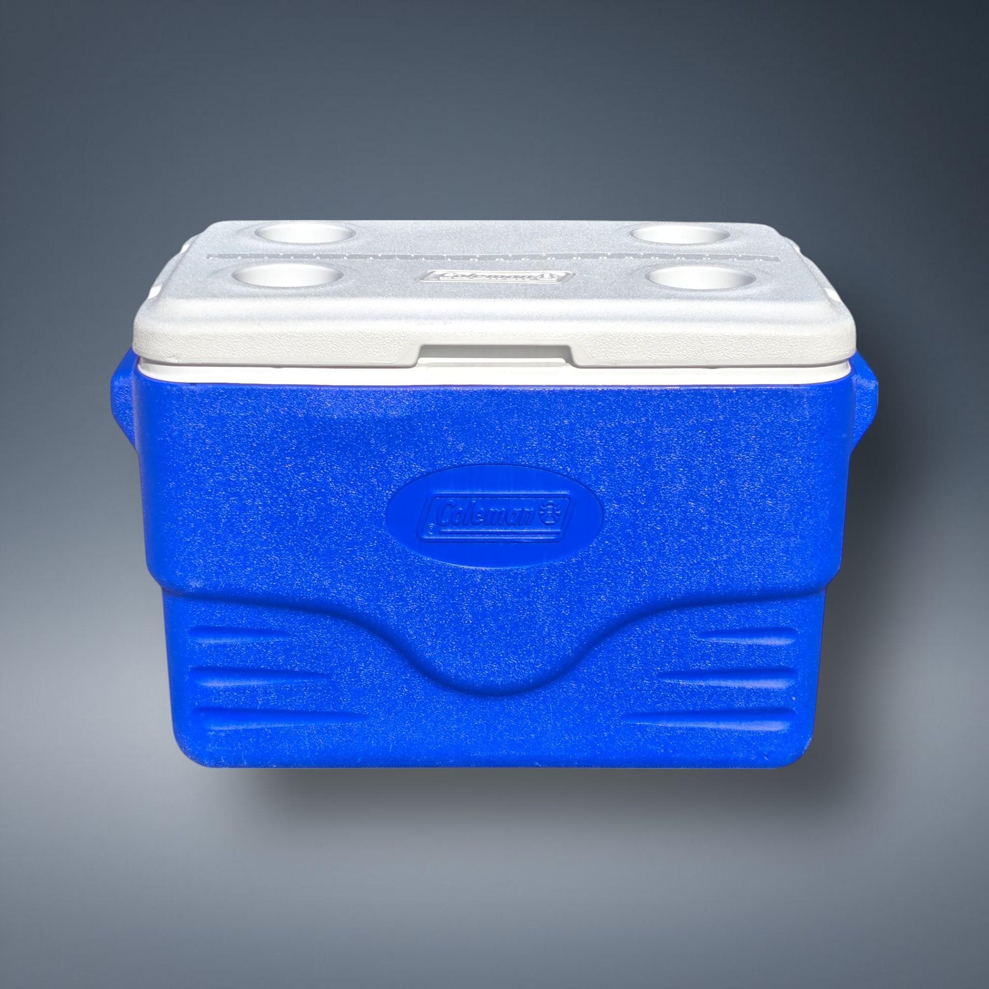 2004 Coleman 48 Qt Cooler Model 6283 – Blue/white Vintage Ice