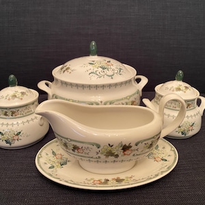 Royal Doulton Provencal Casserole Set (8 pieces)