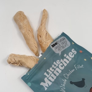 Freeze dried whole chicken breast pet treats - 60g