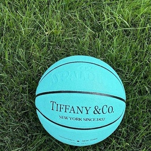 Brand New Tiffany Co Spalding Basketball Blue New Size 7 New York NY 1837 Co.