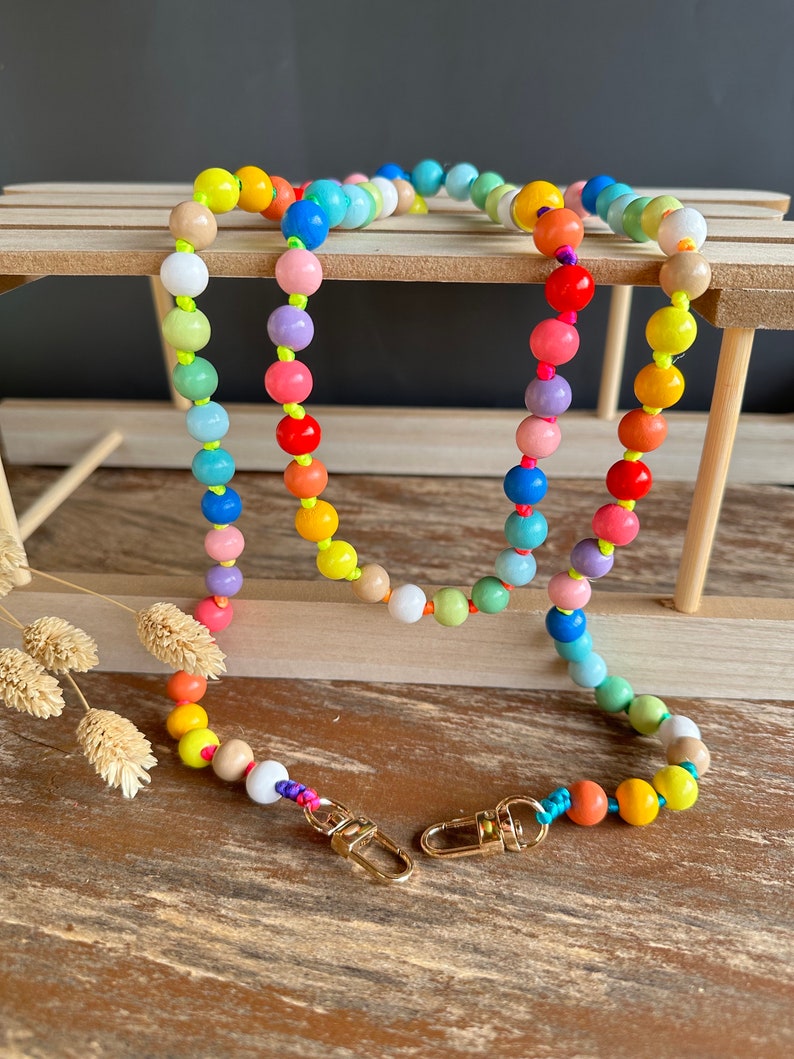 Handykette aus Holzperlen zum umhängen Handyband Schlüsselanhänger Perlenkette Schultergurt Holzperlen Boho Style Geschenk für Sie Bild 7