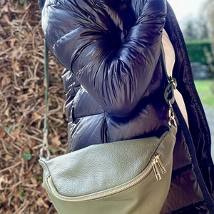 Bauchtasche Echtleder silber- gold Hardware Groß,  L, Leder Nappaleder Umhängetasche Crossbody Gürteltasche mit LEDERGURT Geschenk für Sie