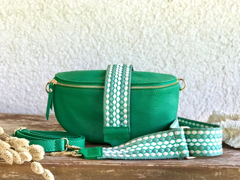 Sac banane vert cuir nappa sac ceinture sac à bandoulière crossbody avec bretelles interchangeables à motifs cadeau mousqueton couleur or pour elle Grün 2