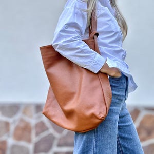 Damski plecak skórzany XL, minimalistyczna torba na ramię 2 w 1, ze skóry naturalnej z kieszenią zewnętrzną lub bez, torba typu hobo – prezent dla niej