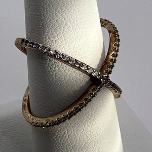 925 Sterling silver ring criss cross with CZ & Gold plated size 7