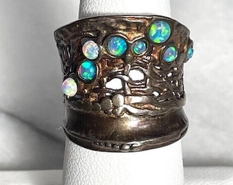 925 Blackened Sterling silver & faux Opal saddle ring size 7 SKY