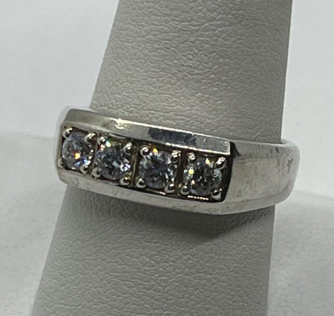 925 Sterling Silver & CZ Ring Size 9 - Etsy