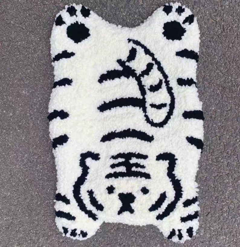 Punch needle beginner kit DIY tiger rug room decor/ kit with yarn all materials included image 3